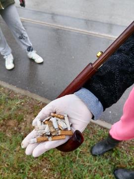 Tudi drobnarije ne sodijo v okolje